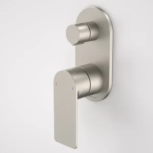 Urbane II Bath/Shower Mixer w/Diverter Round Cover Plate Brushed Nickel