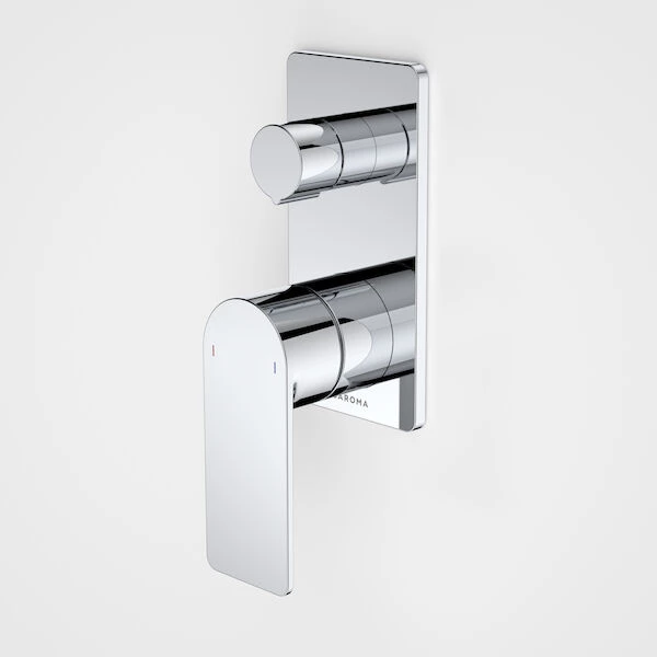 99657C-Urbane-II-Bath_shower-mixer-with-diverter-Rectangular-Cover-Plate-Chrome-SALES-KIT.webp