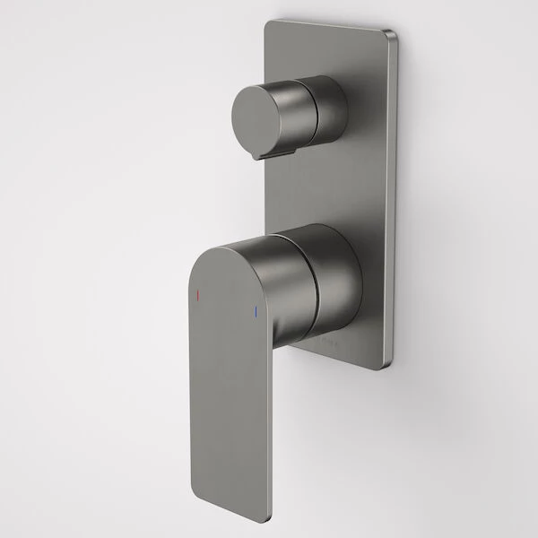 99657GM-Urbane-II-Bath_shower-mixer-with-diverter-Rectangular-Cover-Plate-Gunmetal-SALES-KIT.webp
